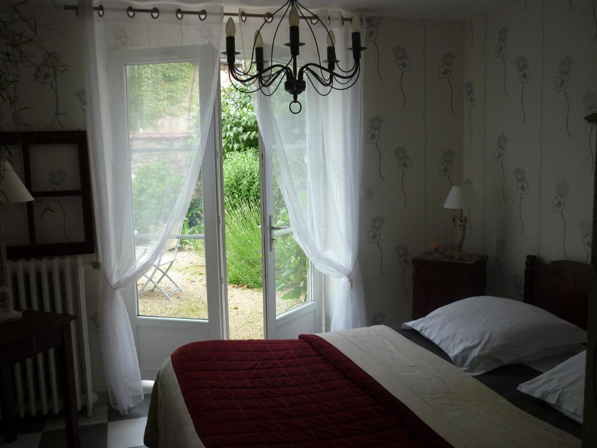 La Maison de Claire Val-Couesnon Extérieur photo